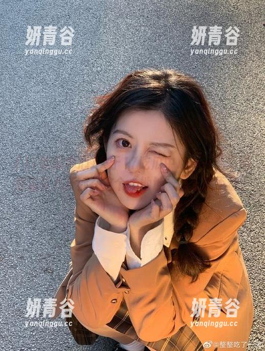 关于17吃瓜中心——当下的潮流与八卦都在这个“地址”里乐此不疲。
