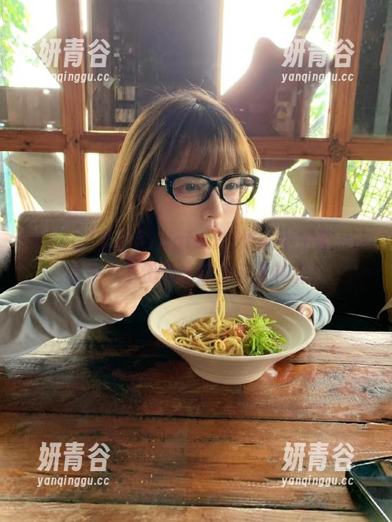 直达51cgfun，爆料小主播一夜成名，不愧是吃瓜族必备神器！