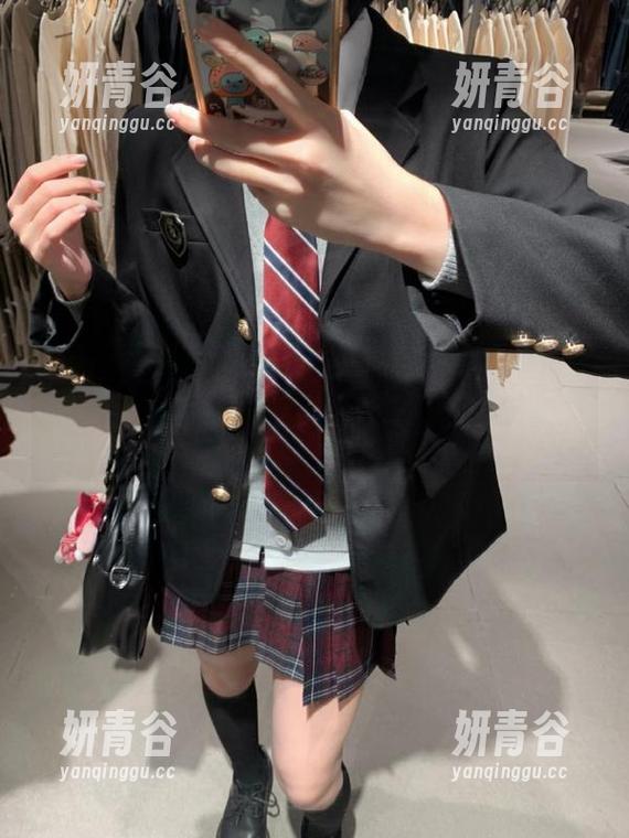免费吃瓜，51com带你开启一场神秘冒险，白菜价的真相等你来探秘！