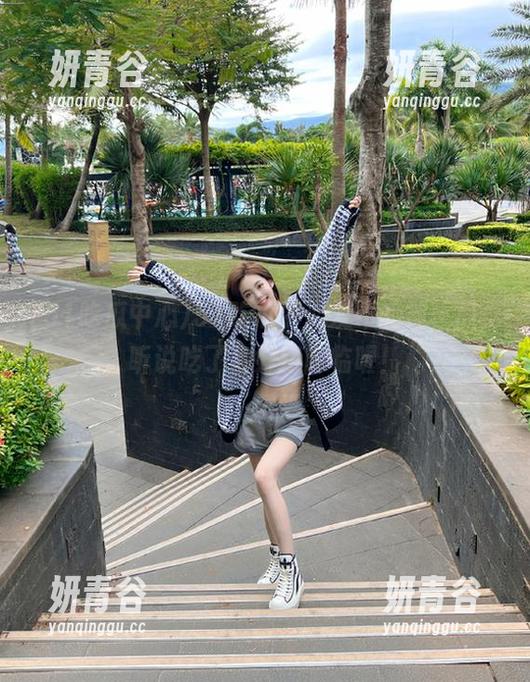 51吃瓜中心 51吃瓜中心发布的神秘瓜,听说吃了会好运降临喔!