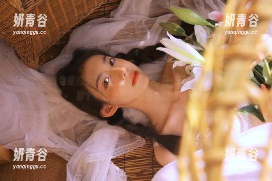 老婆的安卓小秘密：万篇长征-黑料不打烊668.su里那个“宜家女”真是会挑家具呀
