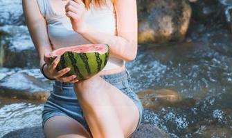 隔壁老王的秘密，居然通过“91icg”被曝光“永久”在线！