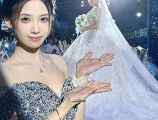 直达你的五一吃瓜群，免费观戏就等你了！
