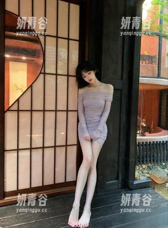 下载吃瓜网就像拿到了热乎乎的西瓜，甜蜜得很，但感觉也怪尴尬！