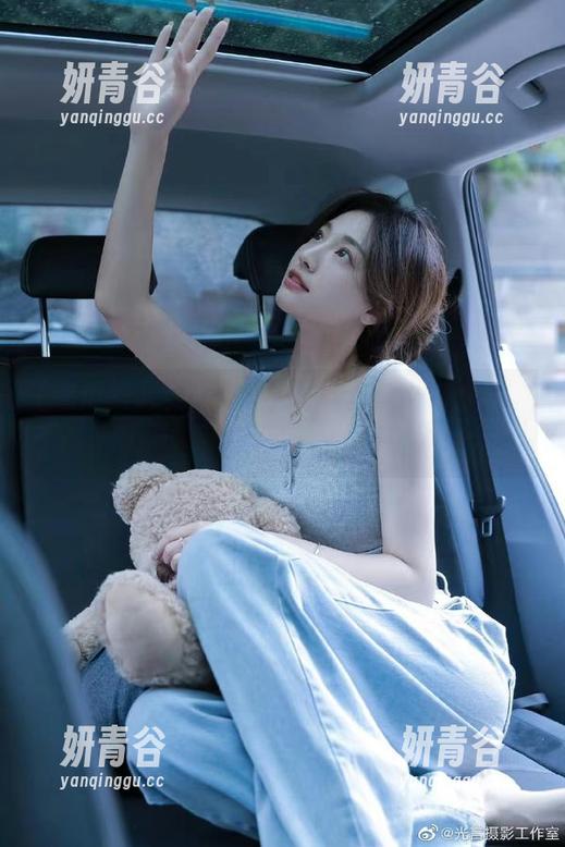 吃瓜网新更新：朝阳的瓜甜到掉牙，快来品尝！