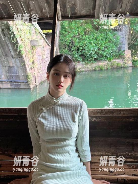 听说只要登录，吾爱吃瓜就能讲述更多你不知道的八卦，准备好被震惊了吗？