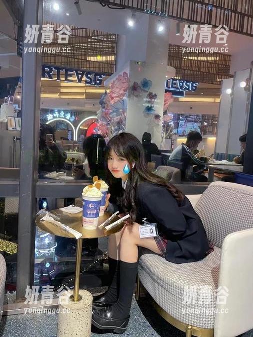 “明星黑料”：在一起瓜！在线等你来围观哦