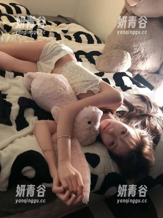 吃瓜从此不再低调，麻豆吃瓜带你收藏风头！
