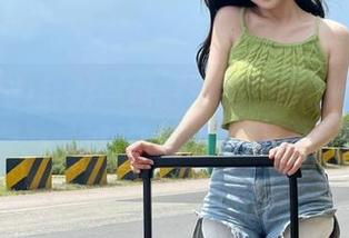 想在黑料不打徉登录？准备好你的瓜子和小板凳哦！