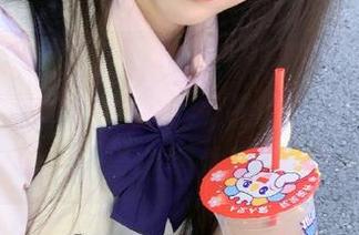 苹果下载黑料不打烊tttzzz668.su视频，是要让我沉迷到无法自拔嘛？无奈地捂住下巴…