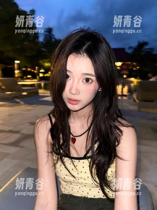 瓜友们注意，在线追剧的时候千万别踩雷哦，166.u黑料不打烊！