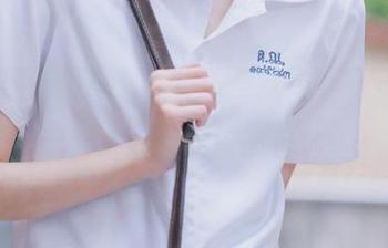 黑料冲哥一字马挑战升级，观看后大家心里的乐子有哪些？