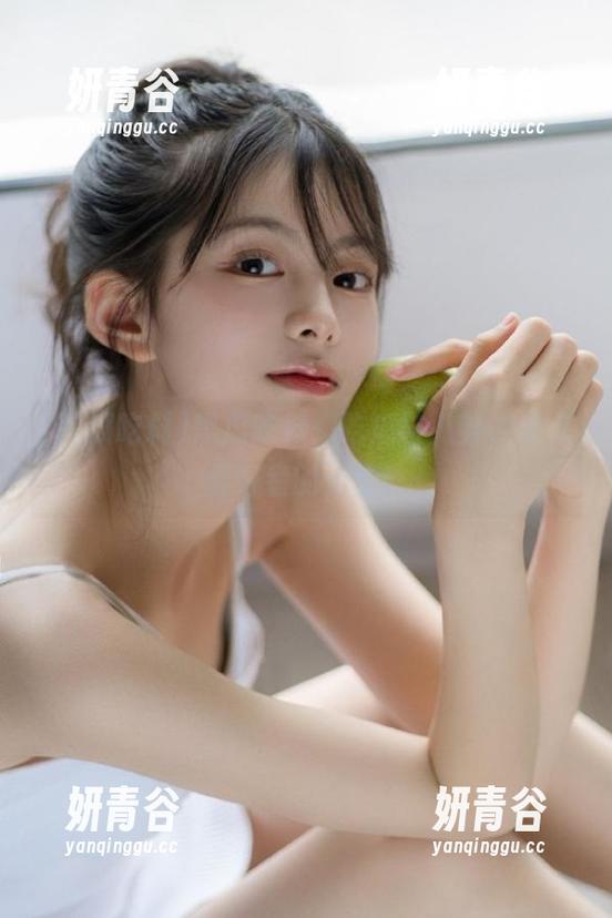 黑瓜吃料：吃瓜与八卦，永久爱好者的天堂！