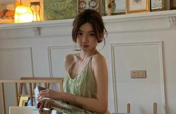 摆脱无聊，快来“黑网料”免费享受热腾腾的瓜！